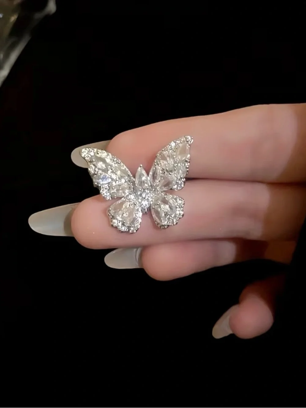 NEW! Crystal Butterfly Statement Ring. Adjustable Butterfly Ring 🦋 - Picture 3 of 9